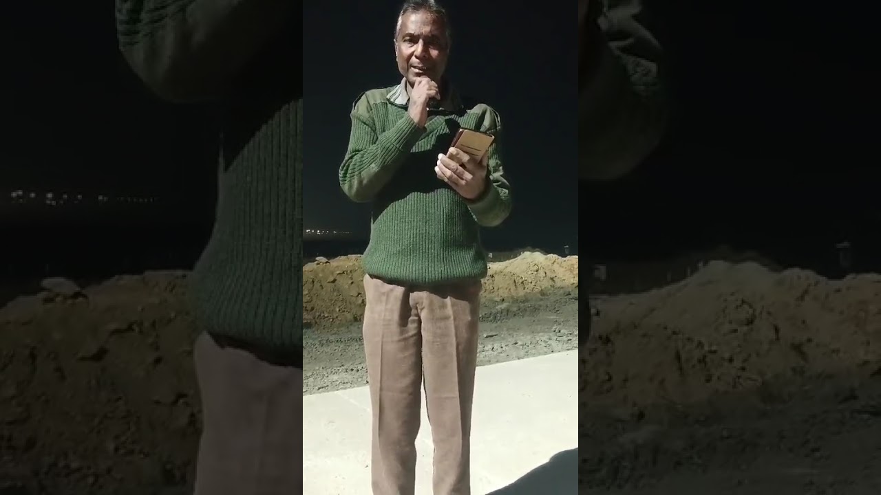 Sanson se nahin Kadmo Se Nahin Mohabbat Se Chalti Hai Duniya