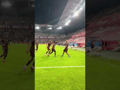 Le 3e but de Paris Brunner face à Górnik Zabrze (2-3)