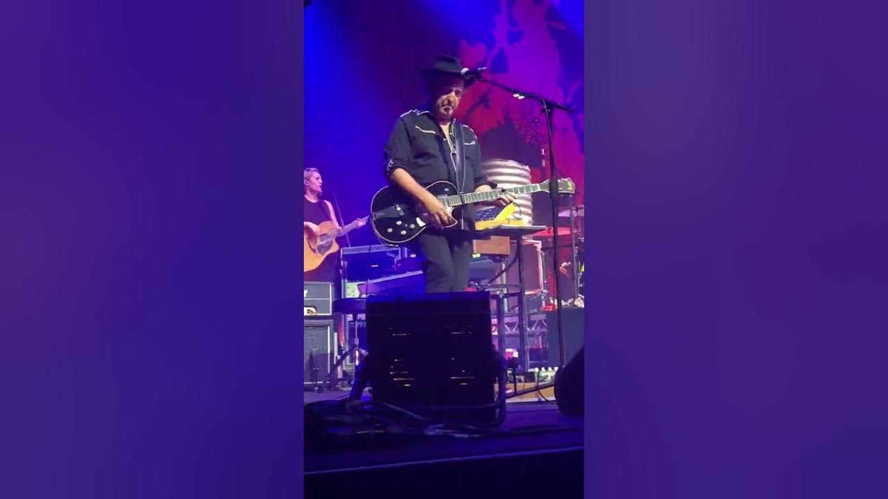 MIDNIGHT OIL “beds are burning “ roundhouse London July 9th 2022
