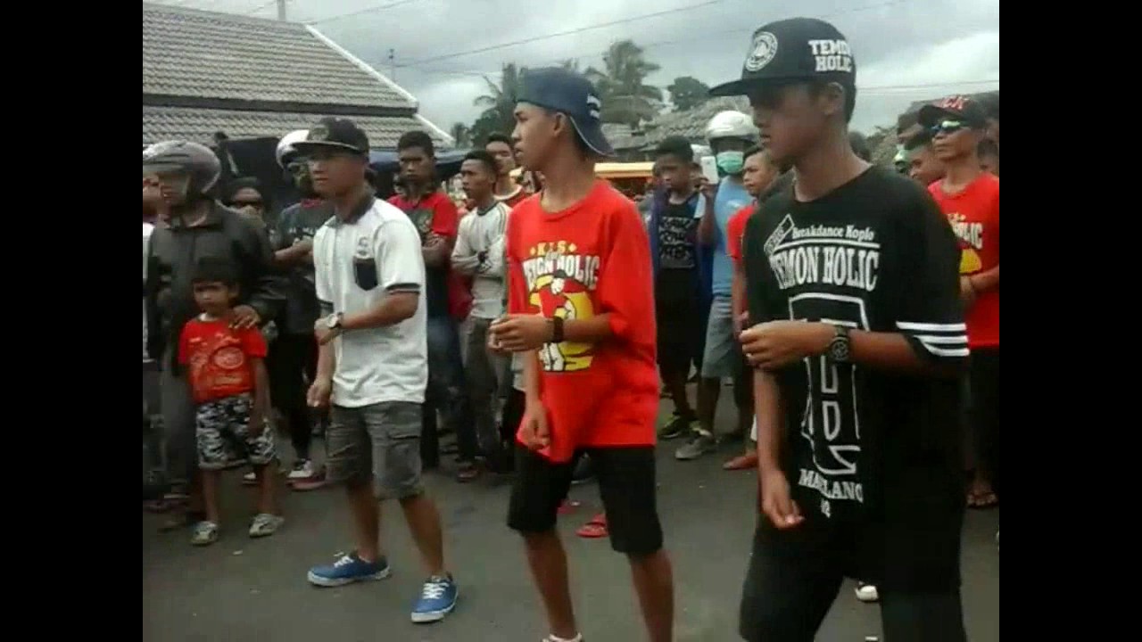 Joget temon holic om avista tegalrejo magelang - YouTube
