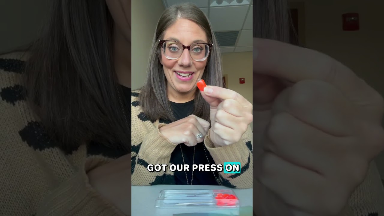 What's Included in a Box of Press Ons