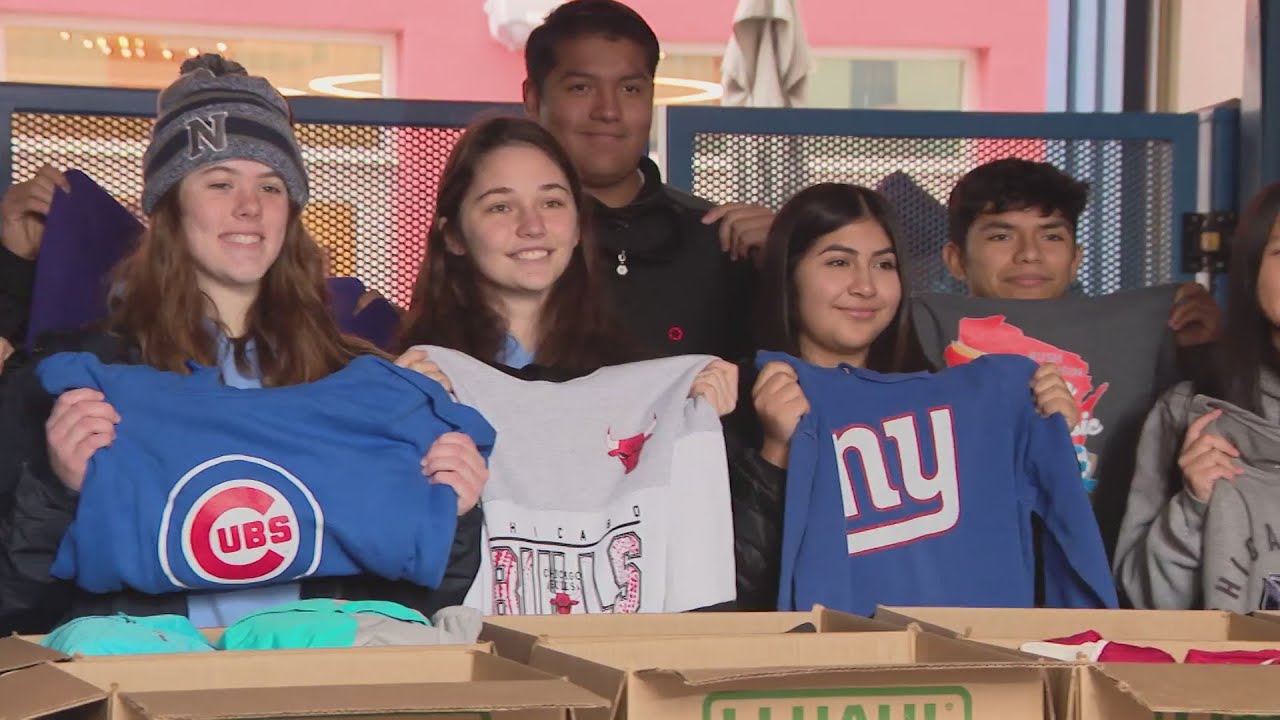 Chicagoland Area High School Soccer Players Come Together To Donate chicagoland-area-high-school-soccer-players-come-together-to-donate