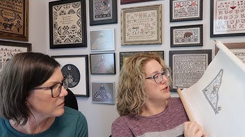 Flosstube #36 - Between Two WIPs - Movie Stitch In? Yes please