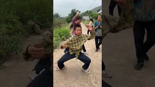 Family practice kung fu, family mobilization, physical exercise, basic martial arts skills