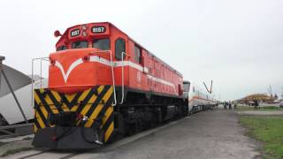 2016.2.25 台鐵 新購TEMU1000太魯閣號 TED1015 TED1016 台中港5A碼頭吊掛下船