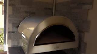 Cosa succede quando hai tanta voglia di pizza: Mi sono messo in terrazza il forno Pizza Party Ardore