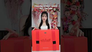 Unboxing Hadiah Spesial Dari Youtube 