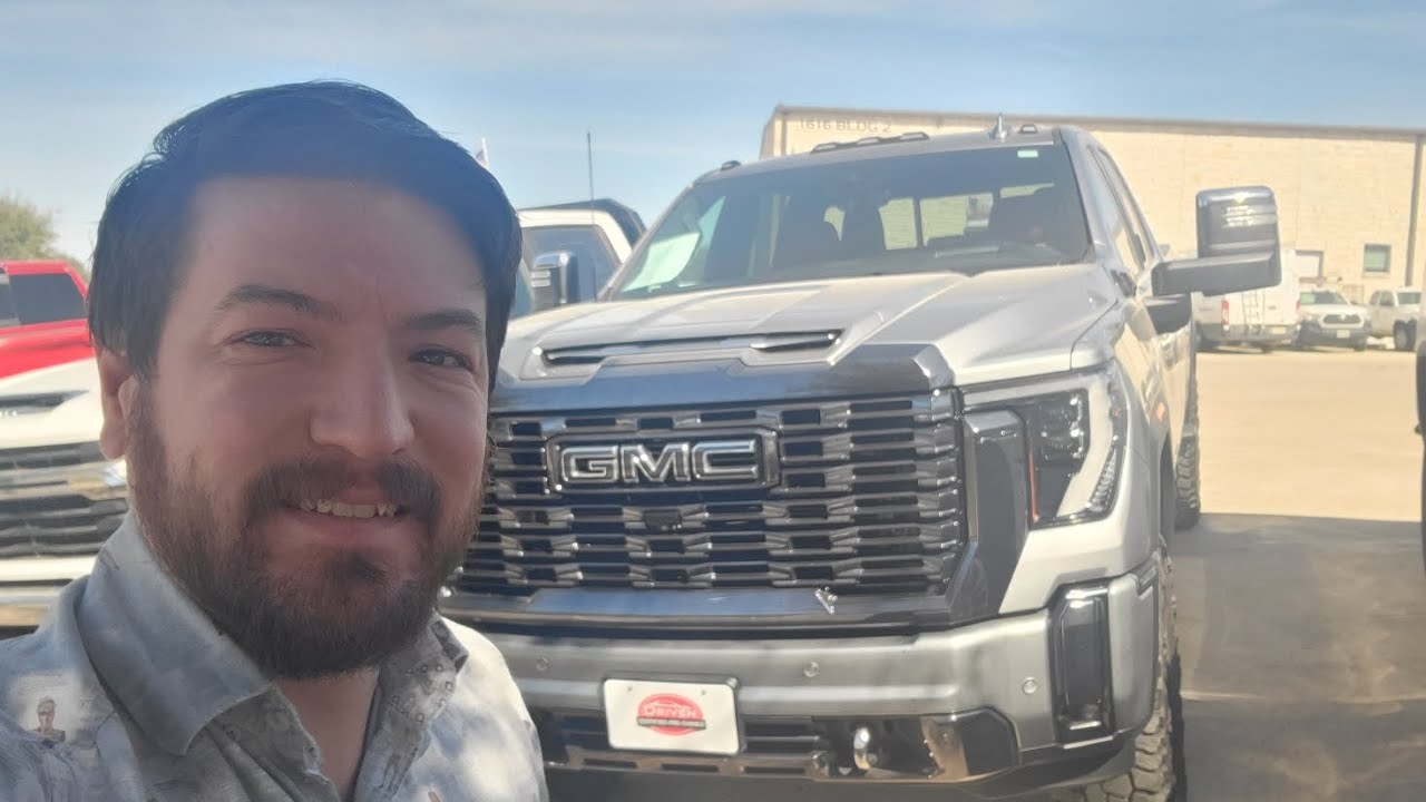 2024 GMC Sierra 3500HD Denali Ultimate 