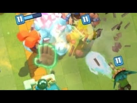 Playing clash royale (chaos mode) 