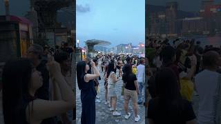 Everyone Stops Here in Hong Kong 🇭🇰