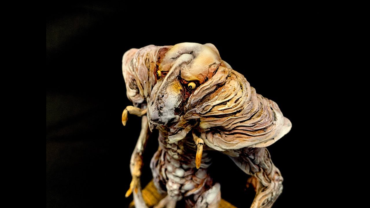 Hell Painter Space-Bug art statue (Optional Head)