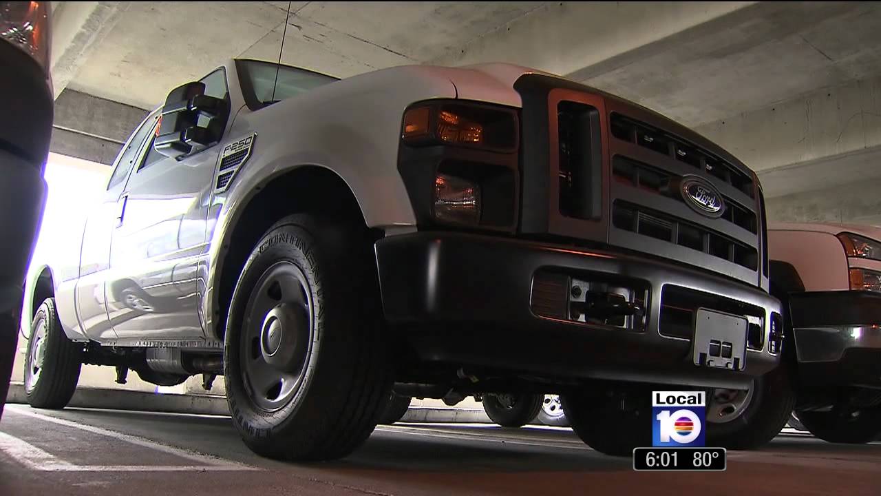 WPLG - Local 10 News at 6 - 4/18/12 - Montage and Promos