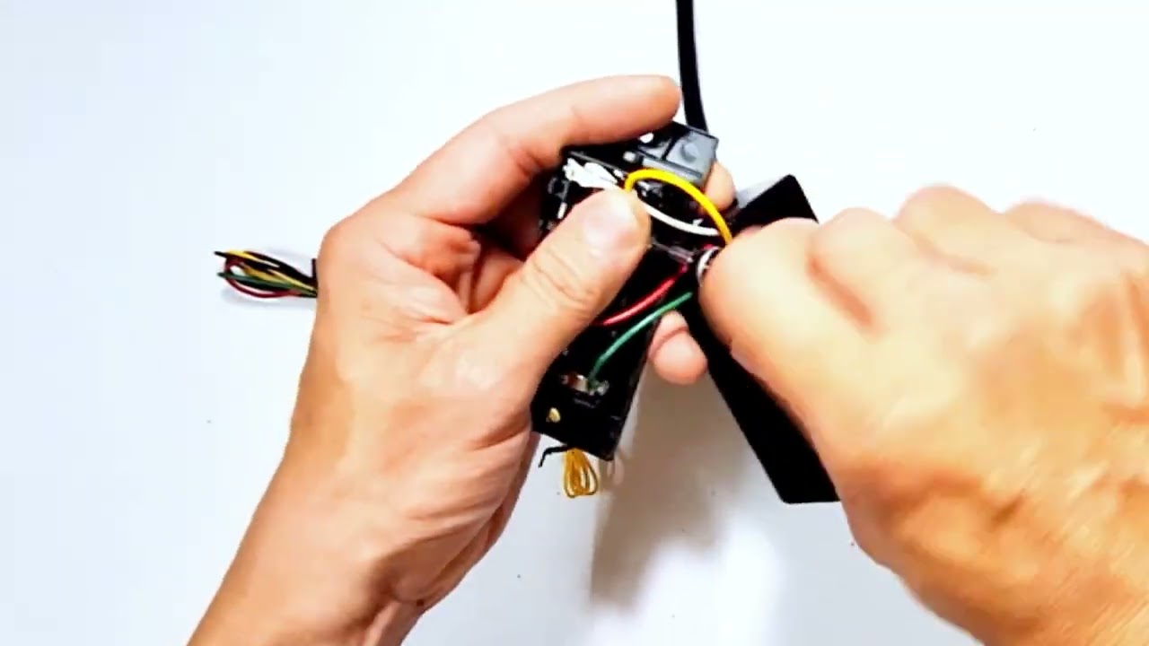 Bộ Điều Khiển Cửa Thông Minh Mã Nhảy, Dùng Cả Điện Thoại & Remote - TYRD-PLUS