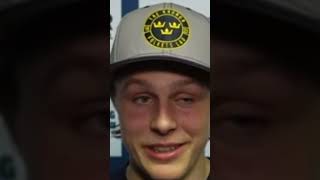 Ivar Stenberg om att spela med Lucas Raymond (Sverige mot Schweiz i Beijer Hockey Games) (#Shorts)