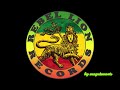 Miniature de la vidéo de la chanson Jah Jah