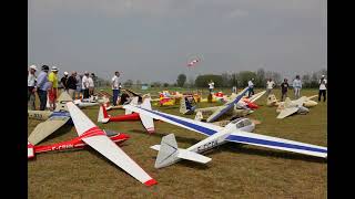 12 Vintage Glider 2023