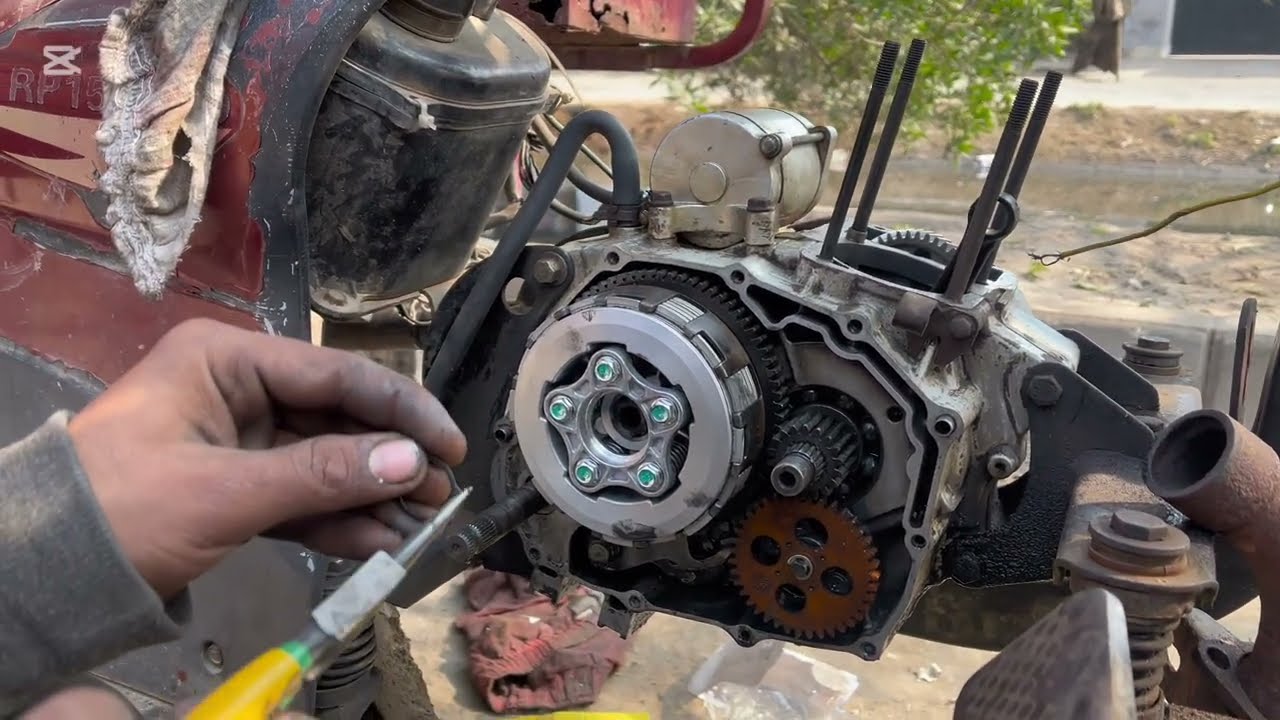 How to change loader Raksha clutch plate box fitting problem solved ...