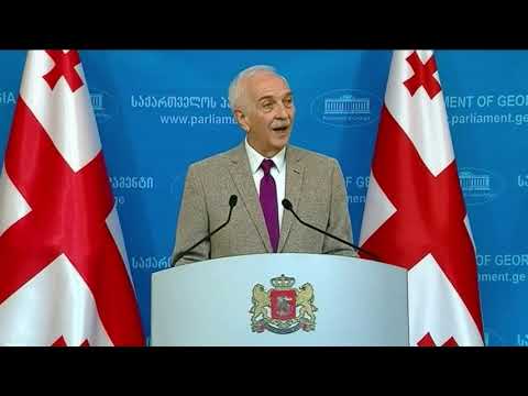 ფასიანი პოლიტიკური რეკლამები გაუქმდეს  და პარტიებისთვის თანაბარი დროის გამოიყოს - ჟორჟოლიანი