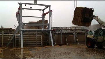 Hoving Holland - Bale dunking (1)