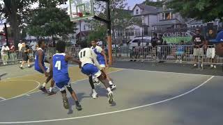 Kiyan Anthony playing at Lincoln Park this summer. Queens NY Looking like Melo! 💪🏾