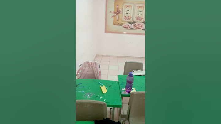 اليوم اخذت جوالي في مدرسه هذا فصلي كنت اضحك من صديقتي