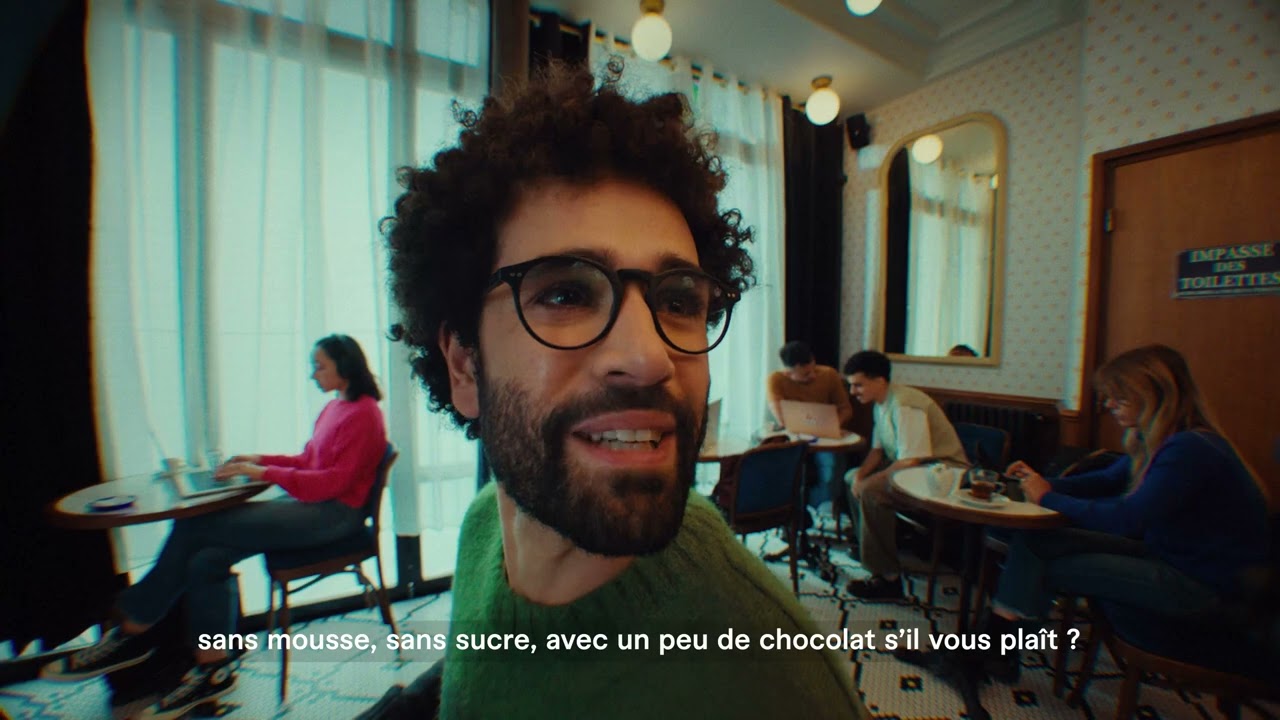 Pub - Serveur Taverne parisienne