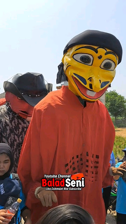 Lucunya Kepala Badawang Cepot bisa Muter