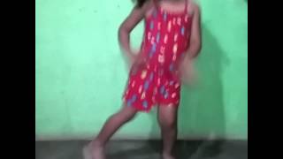 Menina Dançando Funck Anitta