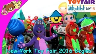 New York Toy Fair 2016 Begins - Character Parade!