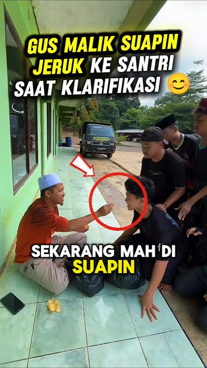 Gus Malik Suapin Jeruk Ke Santri Saat Klarifikasi #pesantren #pondokpesantren #santri #santripondok