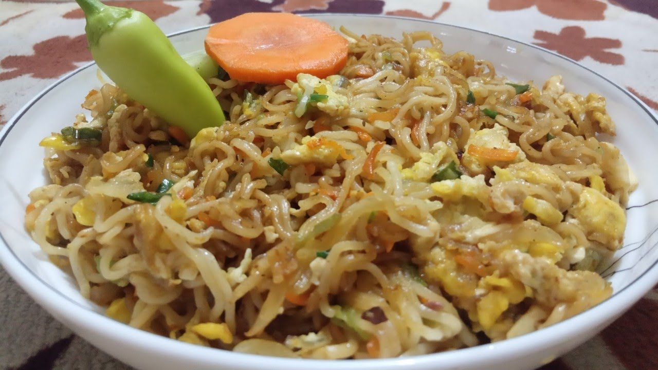 ভেজিটেবল এগ নুডুলস রেসিপি ॥ Vegetable Egg Noodles Recipe ॥ Bangladeshi