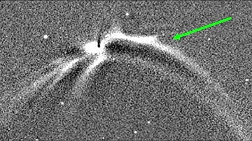 Scientist Gives Urgent Warning "3I/ATLAS Sent A Message To Earth"