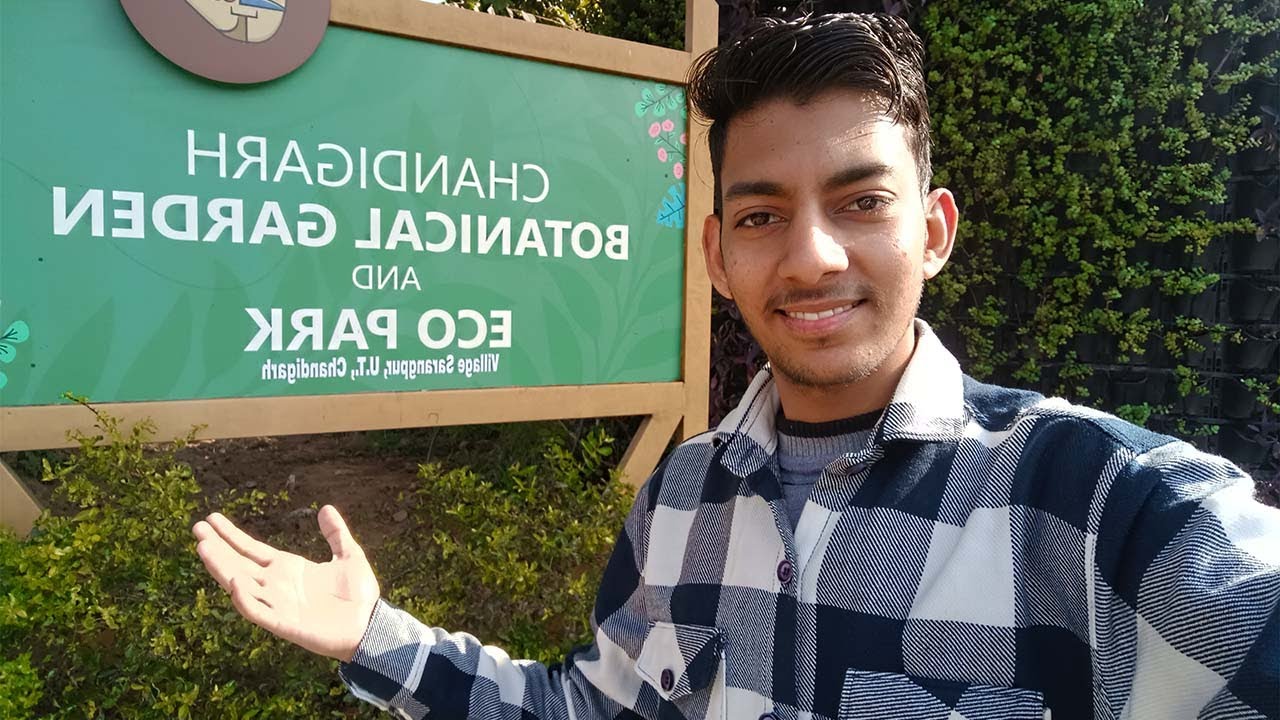 DAY 100 -  Finally Botanical Garden Bhi Dekh Liya !