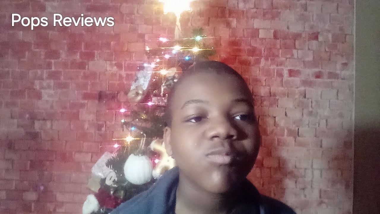 Pops Reviews The Christmas Tree