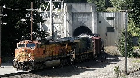 BNSF Scenic Sub Part 2 - Stevens Pass - September 2018