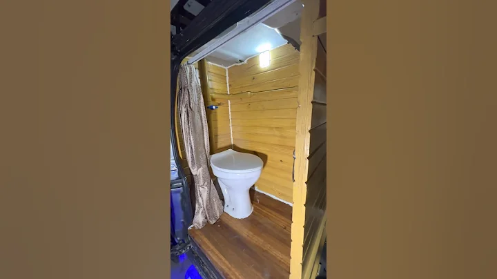 INDIA’S FIRST TIME TOILET IN MARUTI EECO BS6 MODEL |I WITH RECLINER || M. 8140807082 ,9016340432