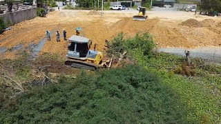 Activities construction Techniques Operator​ Great By Dozer with Dump Truck Pushing soil clear land
