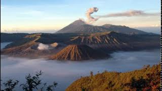 Sundari Sukoco -  Mahameru