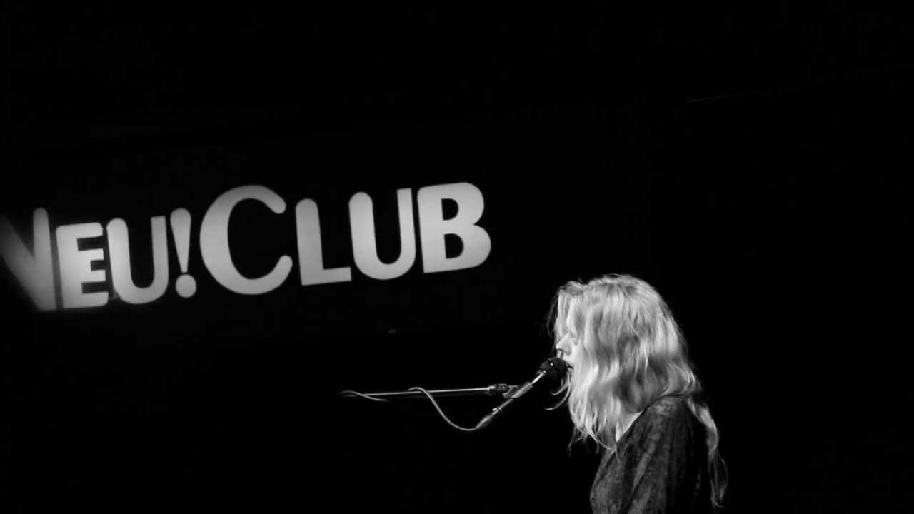 Christina Rosenvinge.Hallelujah.Neu Club.22 Oct.VoragineTV