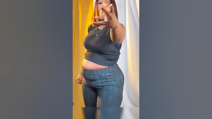 Real Warri Pikin shows off how she is slaying in her  pregnancy with strength