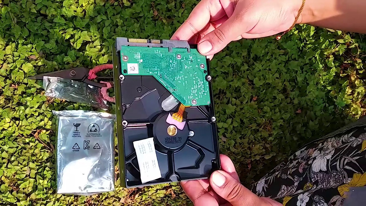 How to Install Windows 7 On A Blank New Hard Drive