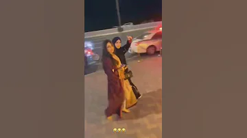 كان يصور بنات الامارات في الشارع بنات الخليج السعوديه احلا بنات 