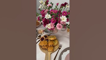 💐Learn how to style your tablescape for your next event! #tutorial #eventinspo #tabledecoration