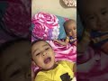 Kelakukan dua anak batita