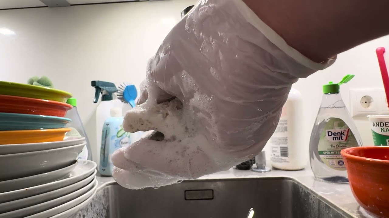 Nighttime ASMR - A Dad washes dishes by hand - Soothing sounds - Ep. 82 - 3/4/2026