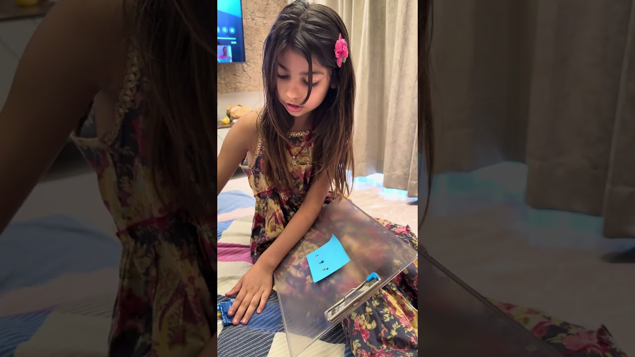 How to make a butterfly with Glitter 