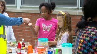 Hiawatha Elementary third graders learn economics through lemonade stands for a good cause