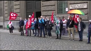 Cremona cgil-cisl-uil sciopero scuola, governo inesistente presidio di
oggi 8 giugno riuscito