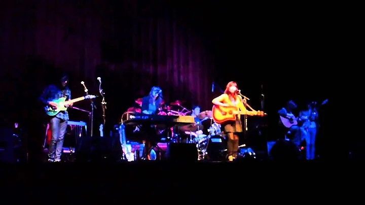 Use Sombody (KOL cover) and Decay into Daydreams (...