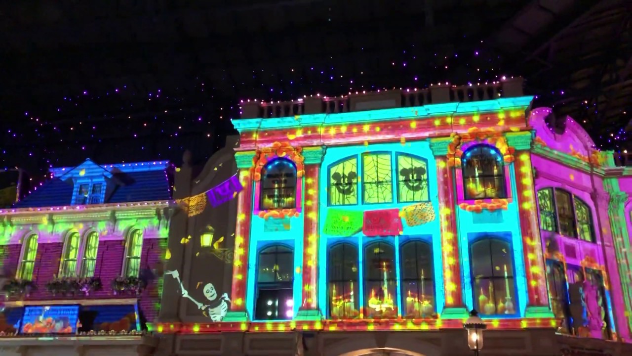 ディズニーランド ハロウィン 2019 ワールドバザール - YouTube